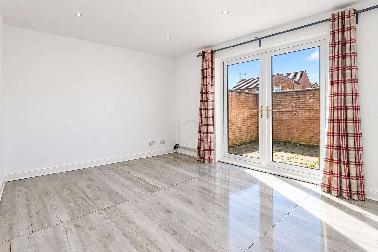 Carlina Place, Conniburrow, Milton Keynes